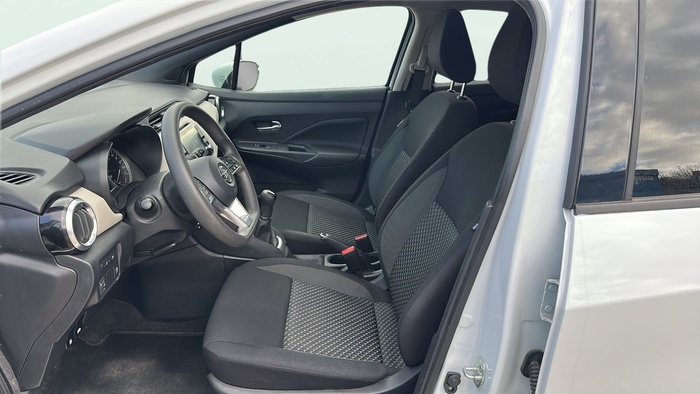 Nissan Micra IG-T 100 Acenta 74 kW (100 CV) Vehículo usado en Madrid Nissan Micra IG-T 100 Acenta 74 kW (100 CV) Vehículo usado en Madrid