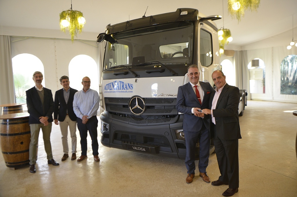 Entrega del primer eActros 100% eléctrico en España