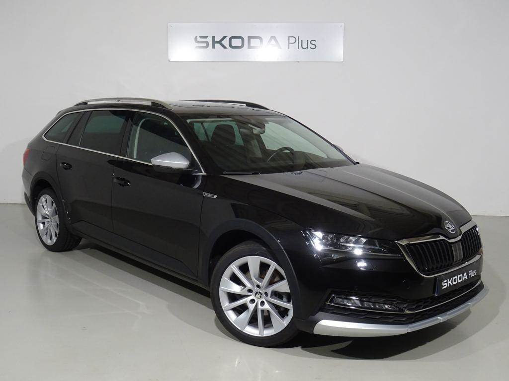 Skoda Superb Combi 1.5 TSI Scout DSG 110 kW (150 CV) - 1