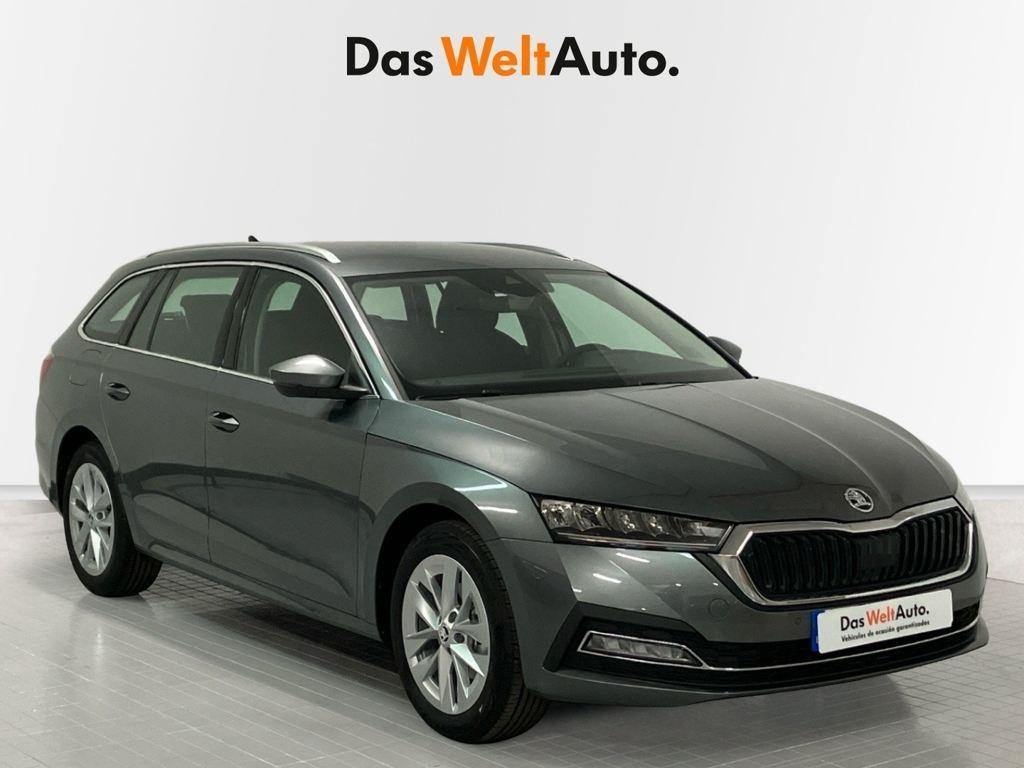 Skoda Octavia Combi 1.5 TSI m-HEV Selection DSG 110 kW (150 CV) - 1