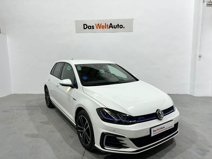 Volkswagen Golf GTE 1.4 TSI e-Power 150 kW (204 CV) DSG - 1