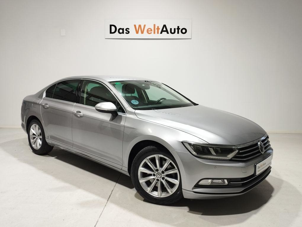 Volkswagen Passat Advance 2.0 TDI 110 kW (150 CV) - 1