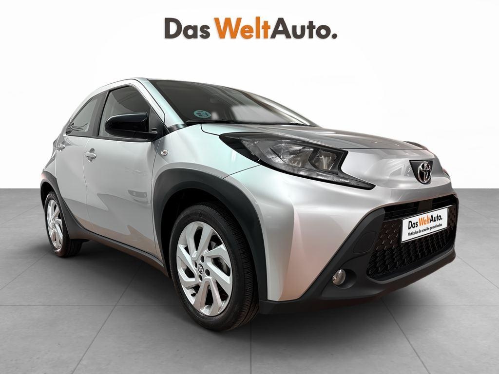 Toyota Aygo X Cross 1.0 VVT-I Play 53 kW (72 CV) - 1