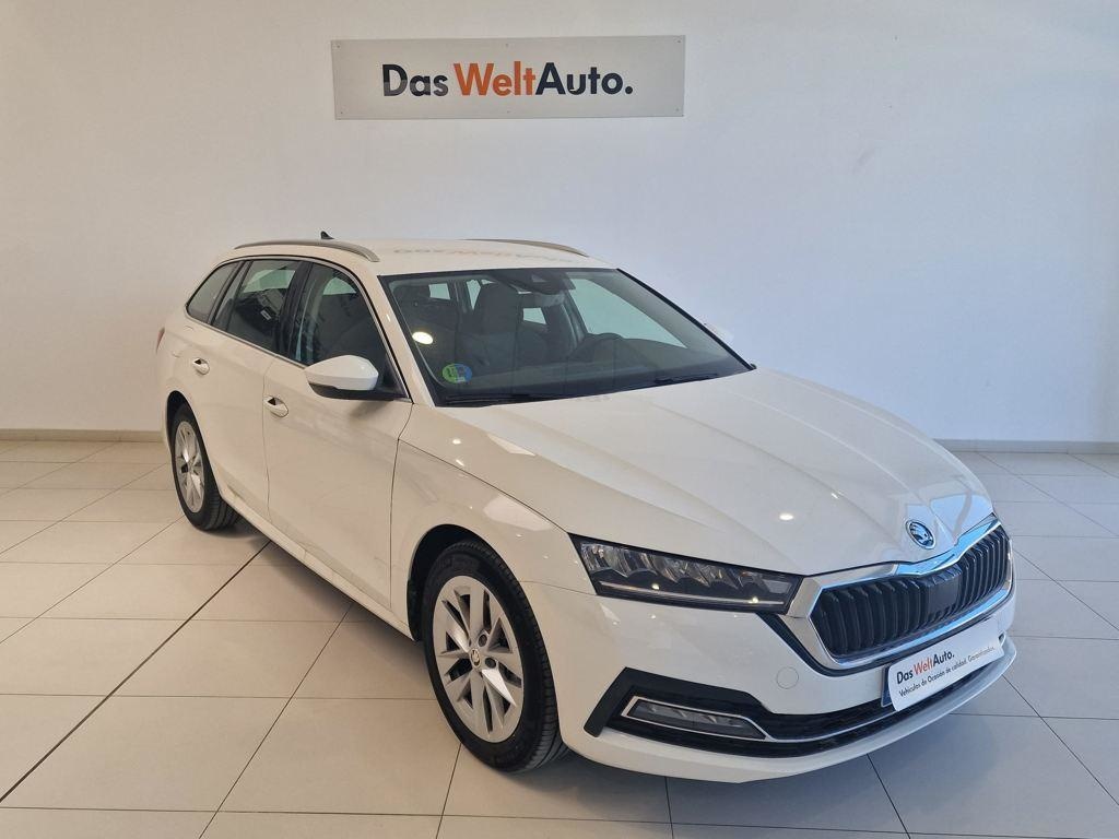 Skoda Octavia Combi 1.5 TSI m-HEV Selection DSG 110 kW (150 CV) - 1