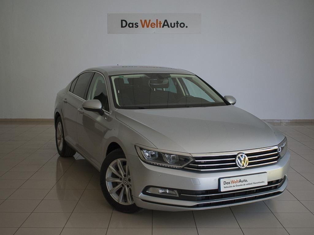 Volkswagen Passat Advance 2.0 TDI 110 kW (150 CV) DSG - 1